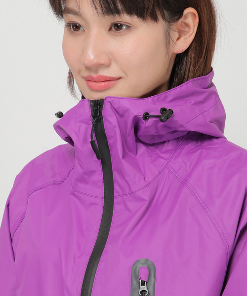 LBC（エルビーシー）の「KiU キウ レインジップアップ RAIN ZIPUP（レインコート/ポンチョ・レディース・ホワイト/ダークグリーン/パープル/ネイビー/オレンジ/ブラック・FREE）」の12枚目の写真