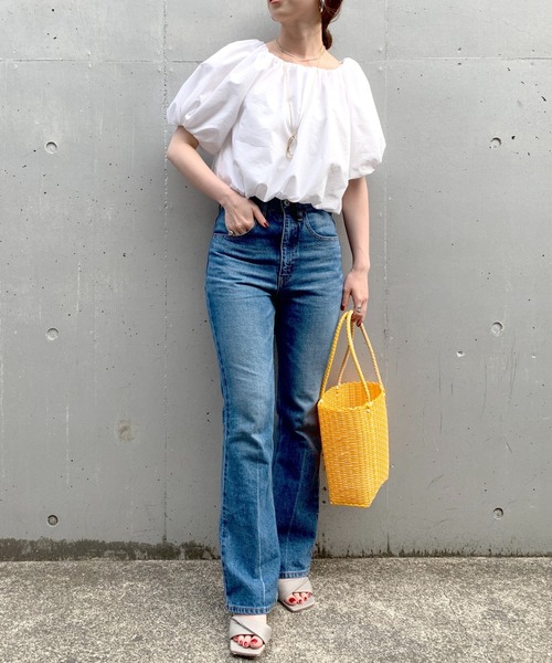 SHENERY（シーナリー）の「ボリュームショートブラウス（シャツ/ブラウス・レディース・グレー/オフホワイト・FREE）」の16枚目の写真