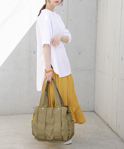 osharewalker（オシャレウォーカー）の「【廃盤】『ポリエステルツイルBIGトートバッグ』（トートバッグ・レディース・ブラック/グレイッシュブルー/グレー/レッド/カーキ・FREE）」の18枚目の写真