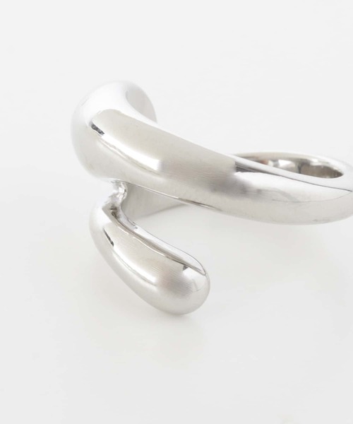SMELLY（スメリー）の「ラインメタルリング（リング・レディース・シルバー・-）」の5枚目の写真