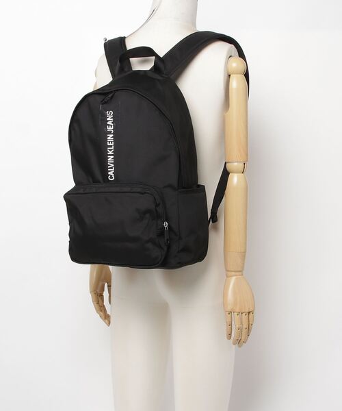 Calvin Klein Jeans Accessory（カルバン・クラインジーンズアクセサリー）の「CKJ スポーツ エッセンシャルズ キャンパス バックパック 43 アウトライン（バックパック/リュック・メンズ・ブラック・FREE）」の5枚目の写真