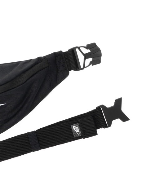 NIKE（ナイキ）の「NIKE Heritage Waistpack DB0488-010（ショルダーバッグ・メンズ・ブラック・ONE SIZE）」の7枚目の写真