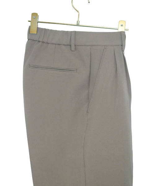 INTERPLAY（インタープレイ）の「【INTERPLAY】 ルーズ2タックパンツ（スラックス・メンズ・グレイッシュベージュ/ブラック・LARGE/X-LARGE/MEDIUM/SMALL）」の18枚目の写真
