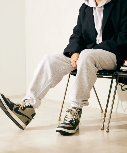 JOURNAL STANDARD relume(ジャーナルスタンダード レリューム)の「【relume SPORTS WEAR】 ワイドスウェットパンツ(スウェットパンツ・メンズ・グレー/ブラック/ホワイト/グリーン/ブラウン・L/M)」の4枚目の写真