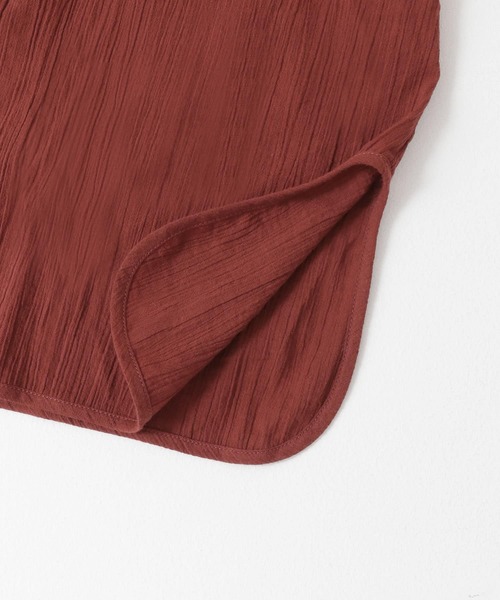 KBF（ケイビーエフ）の「スタンドネックボリュームスリーブシャツ（シャツ/ブラウス・レディース・ブラック/アイボリー/ボルドー・ONE）」の17枚目の写真