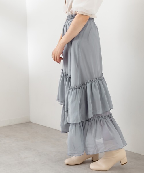 OLIVE des OLIVE(オリーブデオリーブ)の「ランダムティアードスカート(スカート・レディース・オフホワイト/サックスブルー/ライトブラウン・FREE)」の18枚目の写真