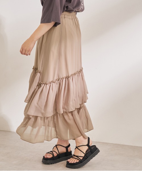 OLIVE des OLIVE(オリーブデオリーブ)の「ランダムティアードスカート(スカート・レディース・オフホワイト/サックスブルー/ライトブラウン・FREE)」の8枚目の写真