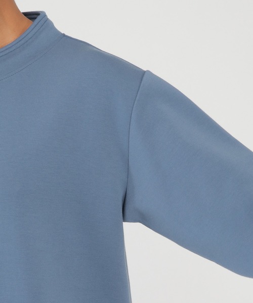 ikka(イッカ)の「清潔ルーイカラープルオーバー(スウェット・メンズ・オフホワイト/チャコールグレー/ブラック/ブルー/ブラウン・S/M/L/XL)」の9枚目の写真