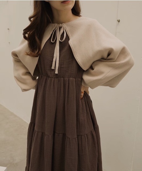 moi tytto(モイテュット)の「ショート丈リボンカーデ(カーディガン/ボレロ・レディース・モカ/ナチュラル・FREE)」の2枚目の写真