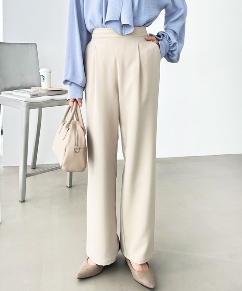 GeeRA（ジーラ）の「美脚ストレッチストレートイージーパンツ（その他パンツ・レディース・ブラック/グリーン/モカ/ライトベージュ/イエロー・XX-LARGE/LARGE/X-LARGE/MEDIUM/SMALL）」の3枚目の写真