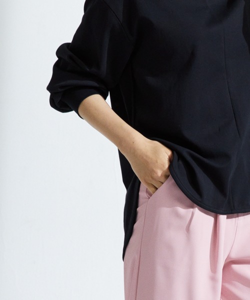 SAISON DE PAPILLON(セゾンドパピヨン)の「ビッグシルエットラウンドネックカットソー(Tシャツ/カットソー・レディース・ベージュ/ブラック/ホワイト/チャコール・M/L/S)」の16枚目の写真