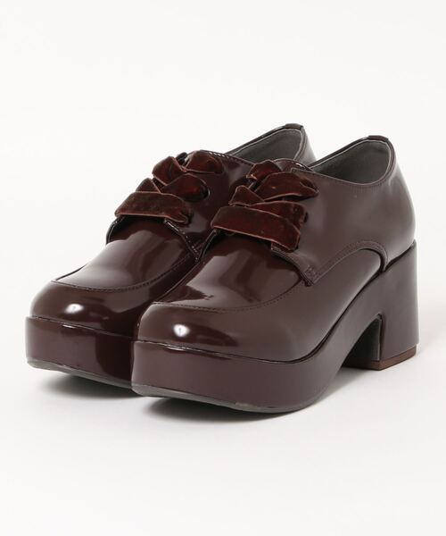 Allamanda(アラマンダ)の「2WAYリボンボリュームパンプス(パンプス・レディース・ブラック/ブラウン・M/L)」の1枚目の写真