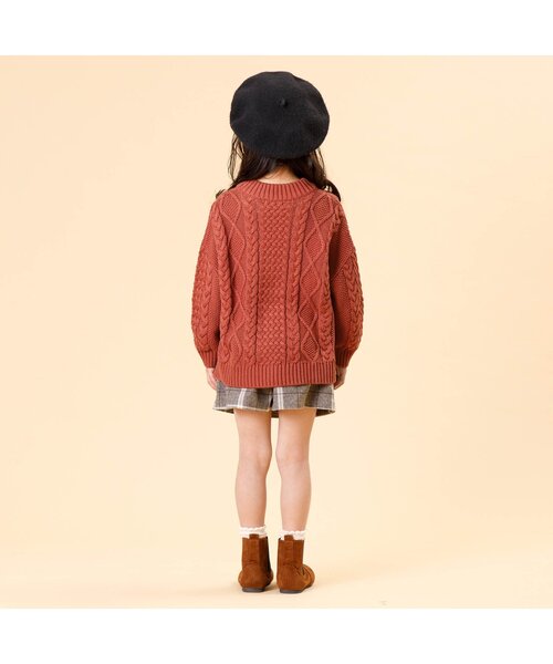 Seraph（セラフ）の「ビックシルエットケーブルトップス_ウォッシャブル（ニット/セーター・キッズ・マスタード/レンガ/アイボリー/ブルー・140/90/110/130/80/100/120/95）」の13枚目の写真
