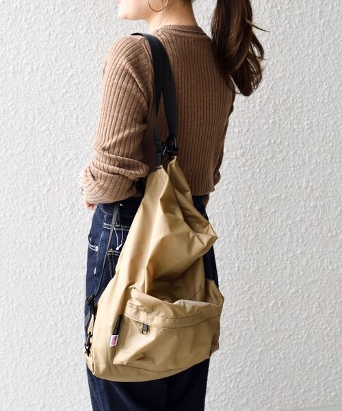 MELO（メロ）の「MELO:3WAY バッグ（バックパック/リュック・レディース・ブラック/ベージュ・ONE SIZE）」の21枚目の写真