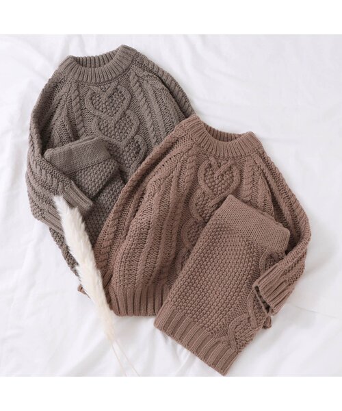 apres les cours（アプレレクール）の「ハート模様編みニットプルオーバー（ニット/セーター・キッズ・ベージュ/ピンク・90/140/120/100）」の5枚目の写真