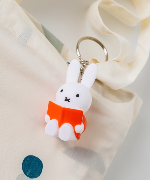 Miffy（ ミッフィー）の「Miffy Keychain  ミッフィー キーホルダー（キーホルダー・レディース・イエロー/ブルー/オレンジ/ブルー系/グリーン系/ピンク系/アイボリー・フリー）」の7枚目の写真