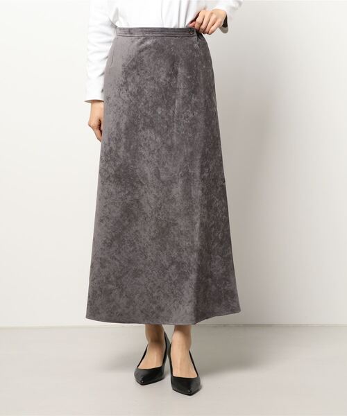 Lugnoncure（ルノンキュール）の「微光沢ナロースカート（スカート・レディース・グレー/ブルー/チャコール・MEDIUM/LARGE）」の8枚目の写真