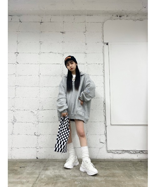 WC（ダブル シー）の「襟付きビッグスウェット（スウェット・レディース・ホワイト/ブラック/グレー・FREE）」の14枚目の写真