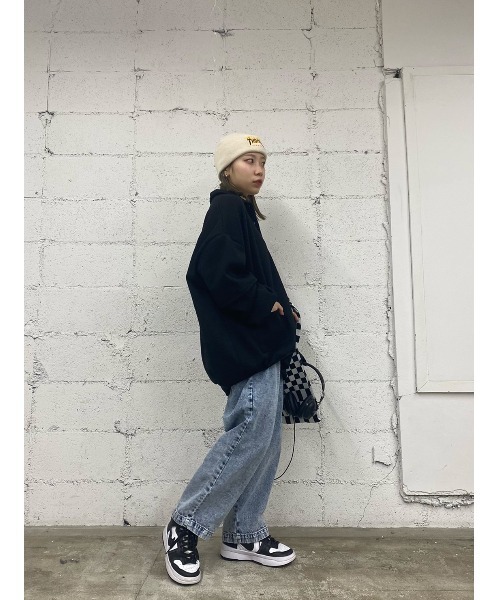 WC（ダブル シー）の「襟付きビッグスウェット（スウェット・レディース・ホワイト/ブラック/グレー・FREE）」の15枚目の写真