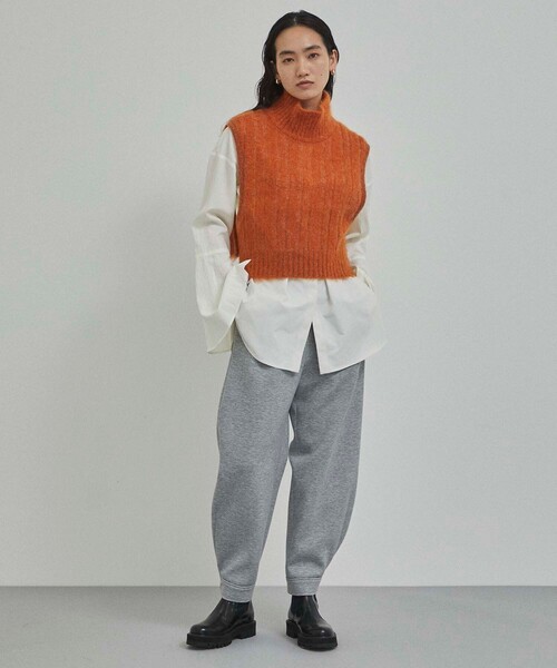 CITY TOKYO(シティトウキョウ)の「モヘアウールタートルニットベスト(ベスト・レディース・オレンジ/ブルー・FREE)」の16枚目の写真