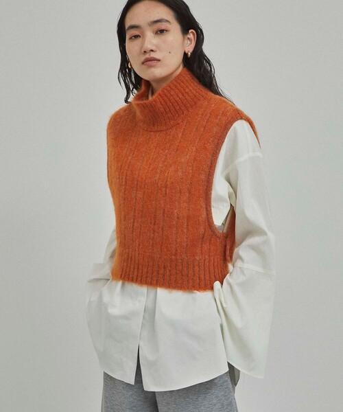 CITY TOKYO(シティトウキョウ)の「モヘアウールタートルニットベスト(ベスト・レディース・オレンジ/ブルー・FREE)」の17枚目の写真