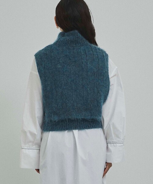 CITY TOKYO(シティトウキョウ)の「モヘアウールタートルニットベスト(ベスト・レディース・オレンジ/ブルー・FREE)」の9枚目の写真