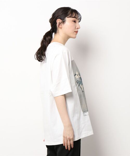 JANESMITH(ジェーンスミス)の「JANESMITH ジェーンスミス / PICKING T-SHIRT グラフィックプリントビッグシルエットTシャツ / 22SCT-#330S(Tシャツ/カットソー・レディース・ホワイト・SMALL/MEDIUM/LARGE/X-LARGE)」の14枚目の写真