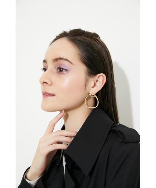 rienda（リエンダ）の「2ラウンドピアス（ピアス（両耳用）・レディース・ゴールド・FREE）」の6枚目の写真