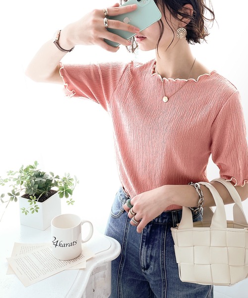 レディース　トップス　ホワイト　新品　フォロー割-200円 セール】夏に大活躍！胸きゅん、褒められトップス。配色メロウ5