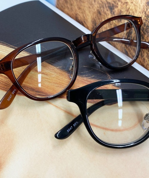 DouDou(ドゥドゥ)の「クラッシックフレームメガネ(メガネ・レディース・ブラック/ブラウン・FREE)」の3枚目の写真