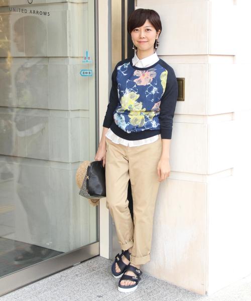 UNITED ARROWS（ユナイテッドアローズ）の「UAW チノパンツ†¶ ◆（チノパンツ・レディース・ベージュ/ネイビー/ホワイト・40/38/34/36）」の11枚目の写真