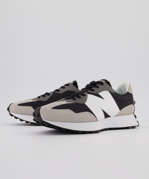 NEW BALANCE(ニューバランス)の「MS327(スニーカー・メンズ・ブラック/グリーン×オレンジ・26.5cm/29.0cm/27.0cm/22.5cm/23.0cm/28.0cm/23.5cm/27.5cm/24.5cm/26.0cm/25.0cm/25.5cm/28.5cm/24.0cm)」の3枚目の写真