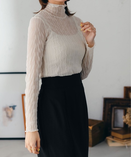 fupel（フぺル）の「シアーハイネック柄トップス（Tシャツ/カットソー・レディース・チャコールグレー/ダークブラウン/アイボリー・FREE）」の6枚目の写真