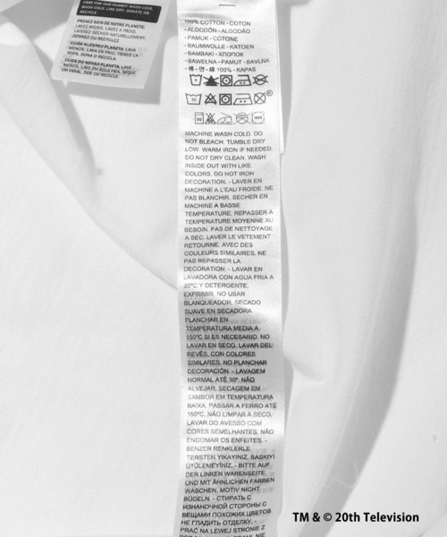 Levi's（リーバイス）の「LEVI’S(R) X SIMPSONS ユニセックス Tシャツ（Tシャツ/カットソー・メンズ・マルチ・L/M/S/XL）」の14枚目の写真