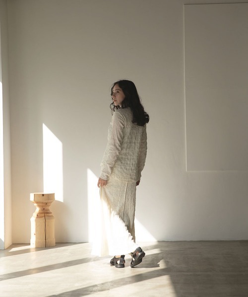 marjour（マージュール）の「CREPE LONG SKIRT（スカート・レディース・ブラック/オフホワイト・M）」の9枚目の写真