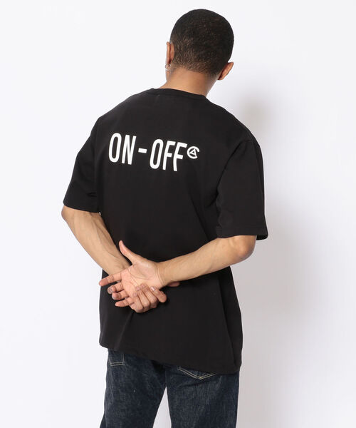 AVIREX（アヴィレックス）の「【MILITARY GARMENTS/ミリタリー ガーメンツ】ショートスリーブ Tシャツ / S/S T-SHIRT / アヴィレックス / AVIREX（Tシャツ/カットソー・メンズ・ブラック/グレー/オリーブ/ホワイト・1/3/2）」の2枚目の写真