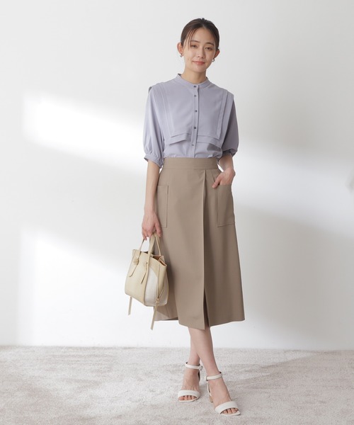 N.(N. Natural Beauty Basic)(エヌエヌナチュラルビューティーベーシック)の「◆ダブルカラーブラウス(シャツ/ブラウス・レディース・オフホワイト/ブラック/グリーン/グレイッシュブルー・MEDIUM)」の14枚目の写真