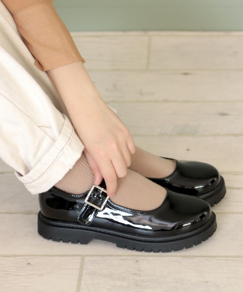 SOROTTO(ソロット)の「ストラップ 軽量厚底 タンクソールのフォーマルパンプス ◆(パンプス・キッズ・ブラック/ブラック系その他・23.0cm/24.0cm/22.0cm/21.0cm)」の14枚目の写真