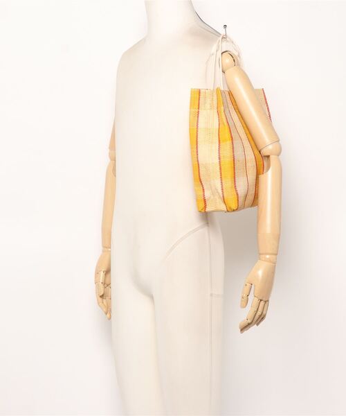 EleSac（エルサック）の「【EleSac / エルサック】ショッピングバッグカゴトート（かごバッグ・レディース・グレー/イエロー・FREE）」の6枚目の写真