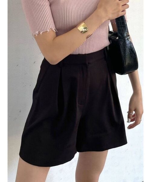 EMODA（エモダ）の「ハイウエストショートパンツ（その他パンツ・レディース・ブラック/ベージュ/ブラウン・SMALL/MEDIUM）」の4枚目の写真