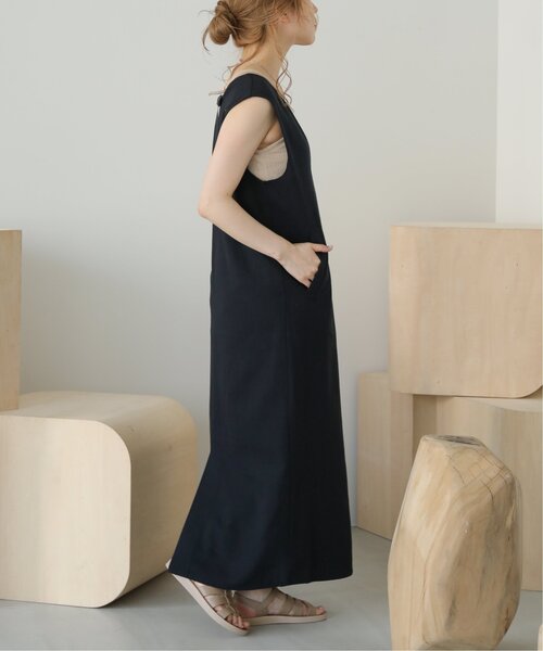 RAY CASSIN(レイカズン)の「リネンミックス深Vワンピース RAY CASSIN(レイカズン)の「リネンミックス深Vワンピース