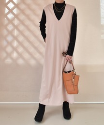2wayバックスリットVネックワンピース