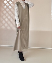 2wayバックスリットVネックワンピース