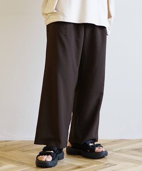 MinoriTY(マイノリティ)の「【MinoriTY】接触冷感サマーワイドスラックス メンズ ワイドパンツ とろみ素材 無地 夏服 秋服 オーバーサイズ ルーズシルエット(スラックス・メンズ・ブラック/アイボリー/グレー系その他/ブラウン/モカ・S/M/L)」の4枚目の写真