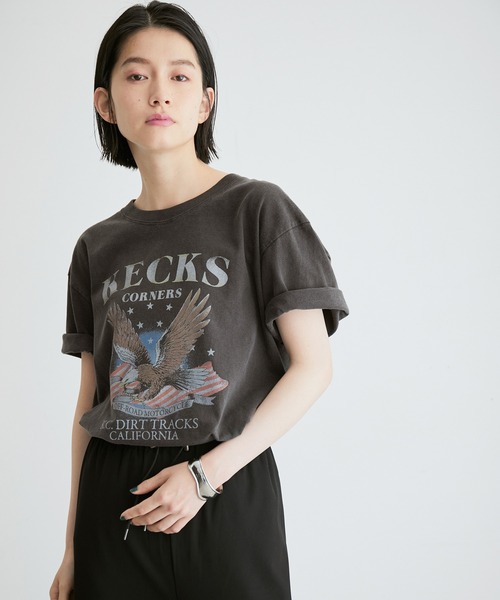 ADAM ET ROPE'(アダムエロペ)の「【GOOD ROCK SPEED】ROCK Tee(Tシャツ/カットソー・レディース・ベージュ/ブラック・FREE)」の1枚目の写真