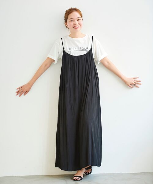 le.coeur blanc（ルクールブラン）の「スクエアロゴプリントTシャツ（Tシャツ/カットソー・レディース・オフホワイト/キャメル・38）」の5枚目の写真