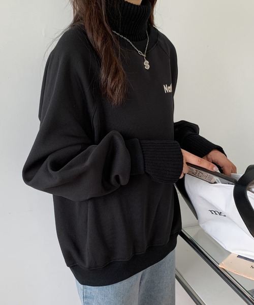 ABITOKYO(アビトーキョー)の「ワンポイントロゴリブドッキング裏起毛トレーナー(スウェット・レディース・ベージュ/カーキ/ブラック・M/L)」の7枚目の写真