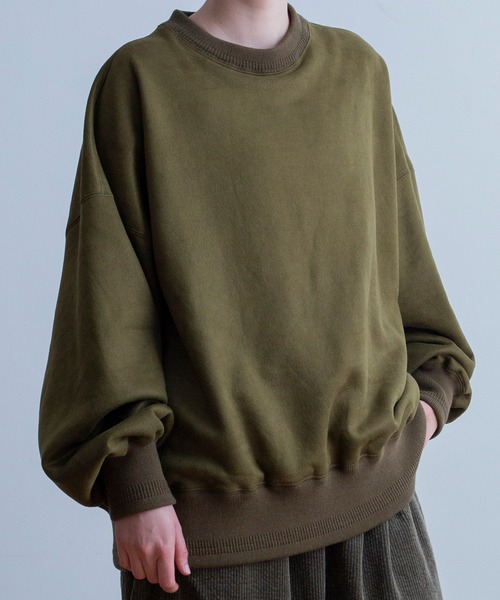 Universal Style Wear(ユニバーサルスタイルウェア)の「Universal Style Wear ライヤー ルーズ クルーネック(スウェット・メンズ・グレー/黄土色系/ブラック/カーキ/ブルーグレー・LARGE/X-LARGE/MEDIUM)」の12枚目の写真