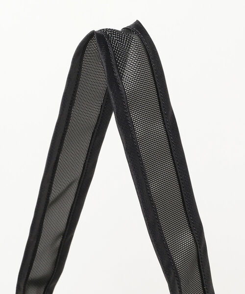 ARC'TERYX(アークテリクス)の「ARC’TERYX / Heliad Tote 12L(トートバッグ・メンズ・ブラック・ONE SIZE)」の5枚目の写真