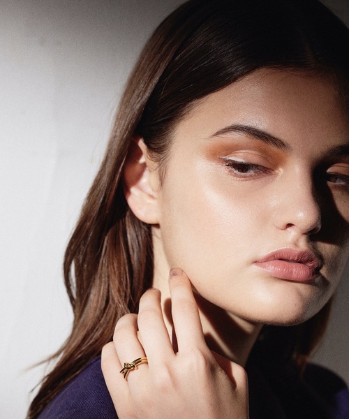 CENE（セネ）の「【CENE】セネ/ ノットスリムリング（リング・レディース・シルバー/ゴールド・#13/#9/#11）」の7枚目の写真